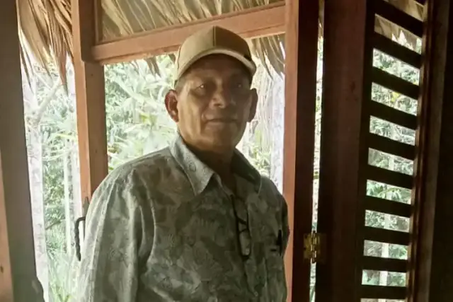 Fernando Alvarado, 67 from Peru