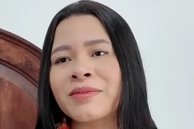 Lídia Guajajara, 28 from Brazil
